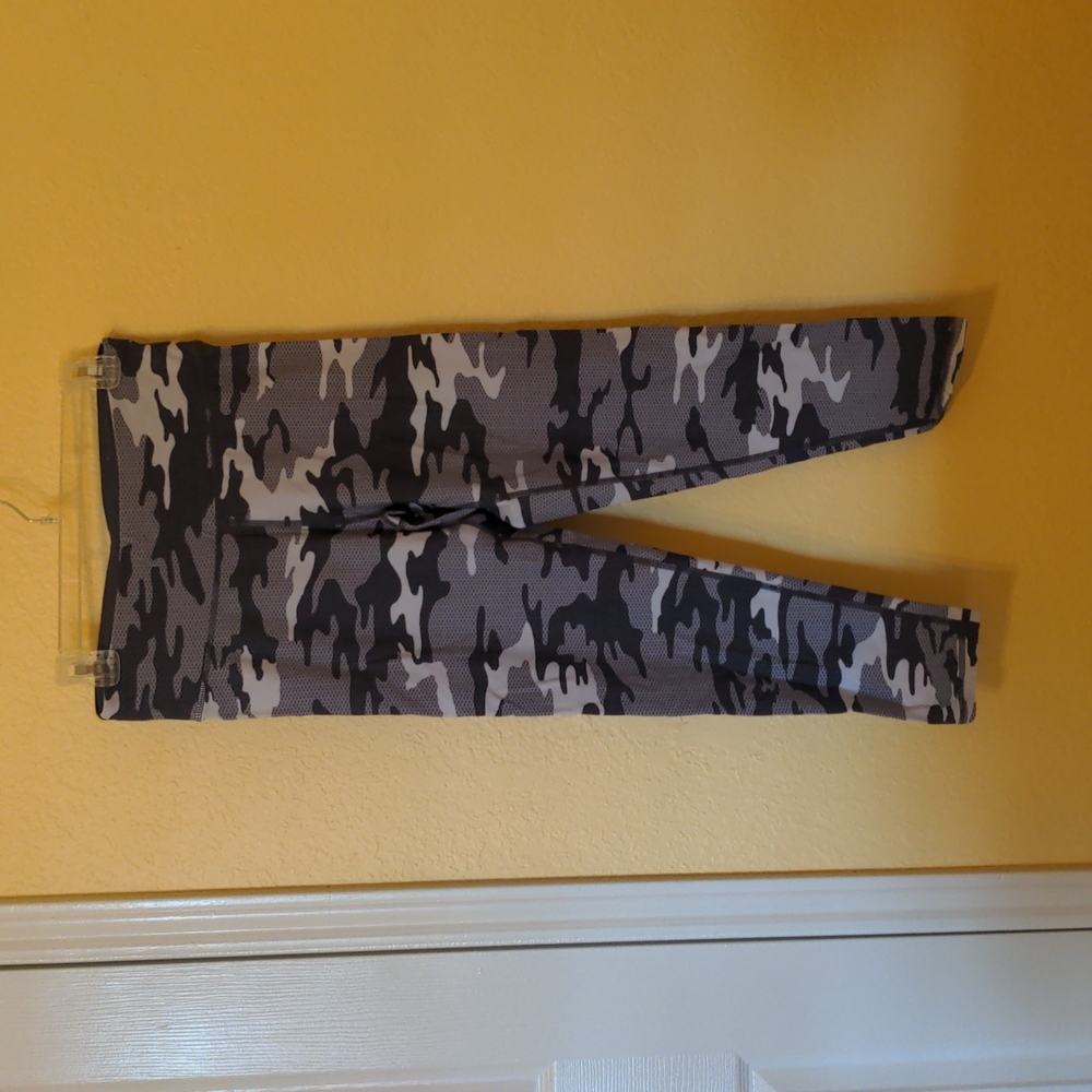 DKNY Sport Camo Tights